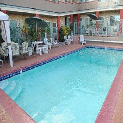 Travel Inn & Suites ויקטורוויל מתקנים תמונה